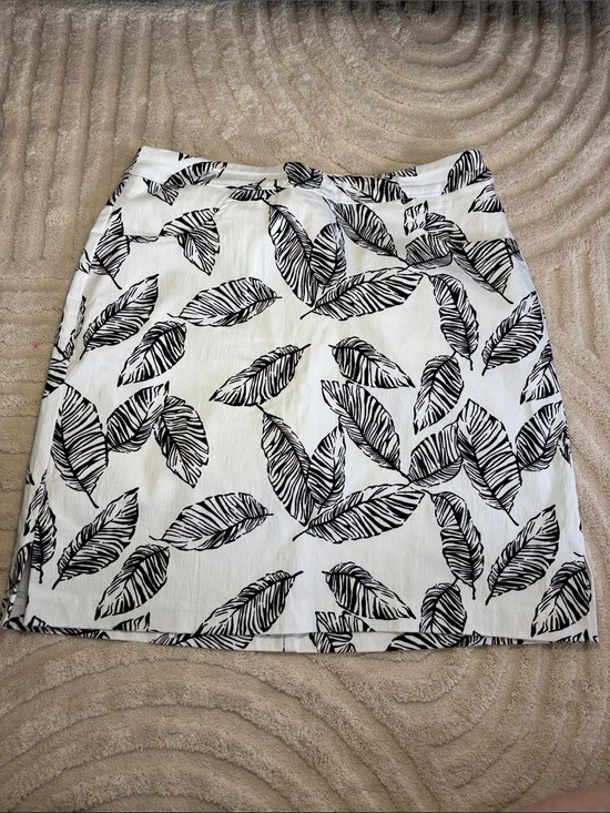 Tribal Dresses & Skirts - Tribal White Mini Skirt with Black Leaf Print